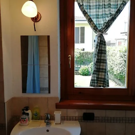 La Casetta Di Biancaneve Valtellina E Di Ferienhaus Dubino