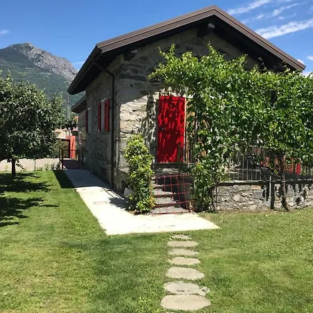 Casa Biancaneve, Valtellina E Di *