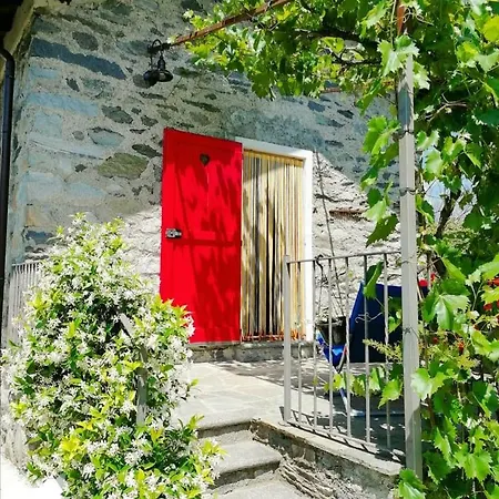 La Casetta Di Biancaneve Valtellina E Di Hébergement de vacances