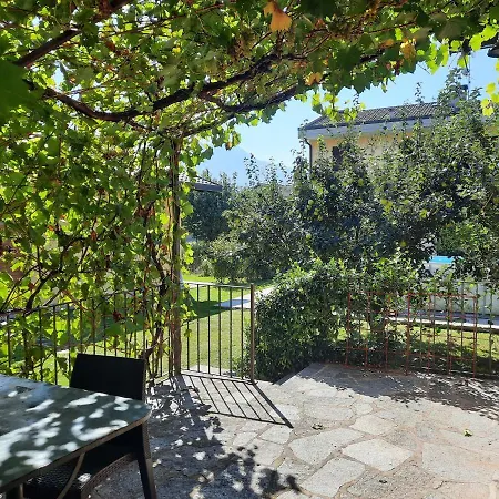 Hébergement de vacances La Casetta Di Biancaneve Valtellina E Di Dubino