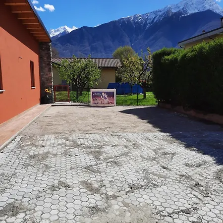 La Casetta Di Biancaneve Valtellina E Di *